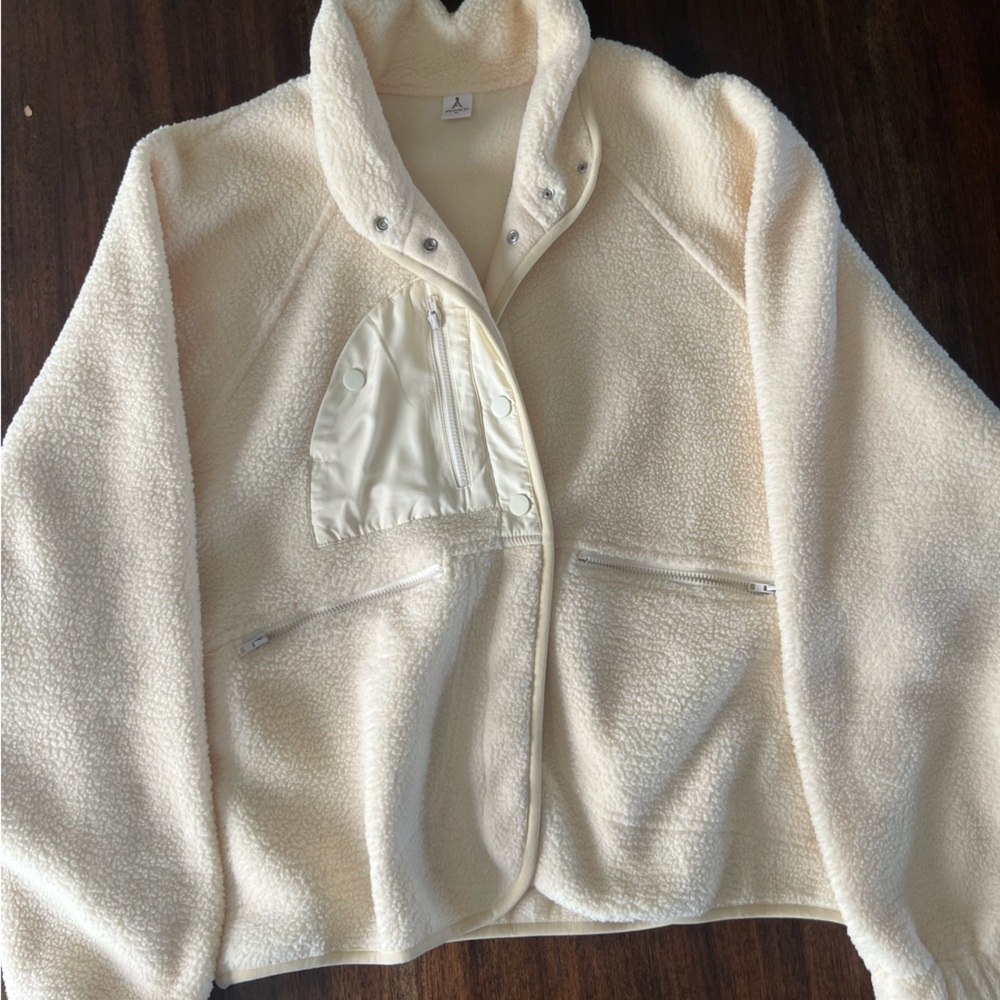 Women's Cream Teddy Jacket - Cozy Zippered Sherpa Coat